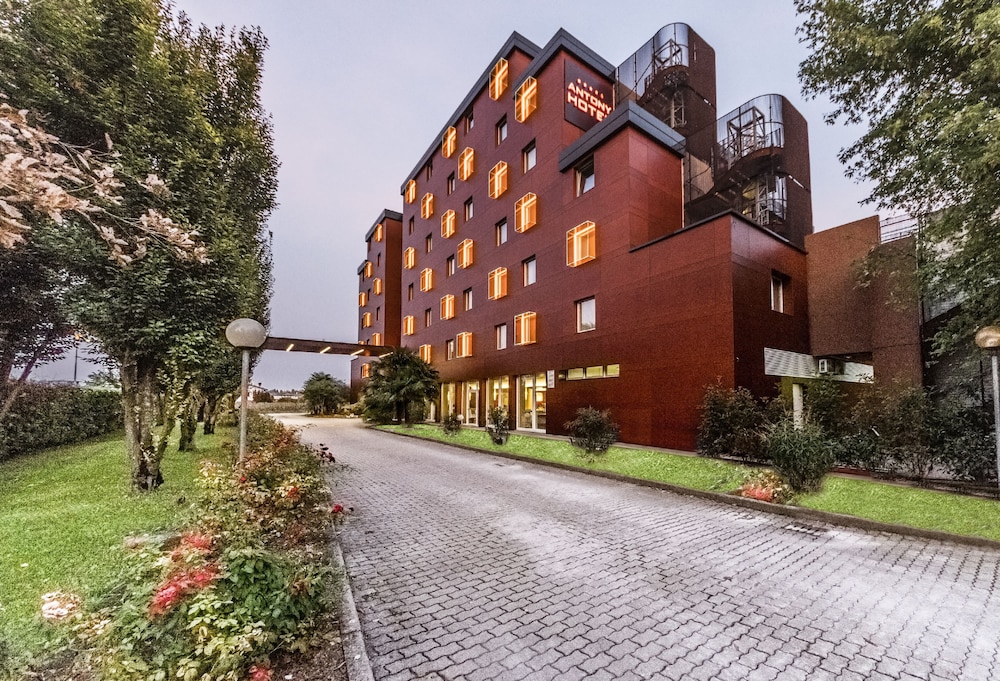 Antony Hotel