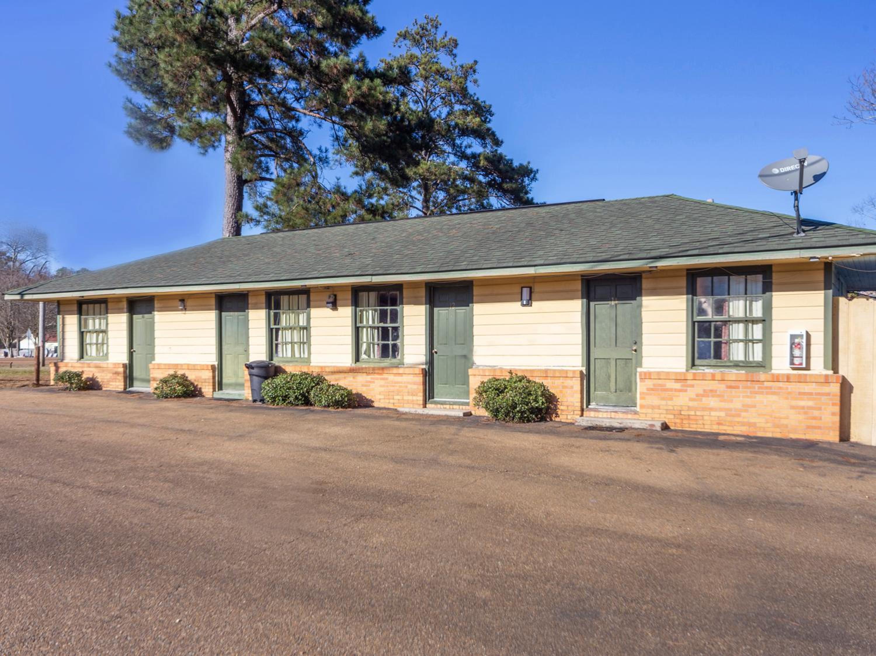 OYO Hotel Brookhaven MS Hwy 51 North