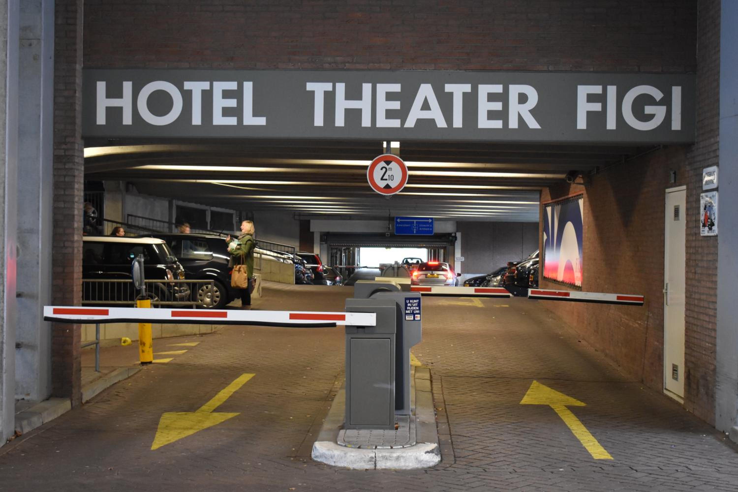 Hotel Theater Figi