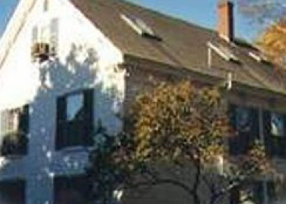 Chetwynd House Inn