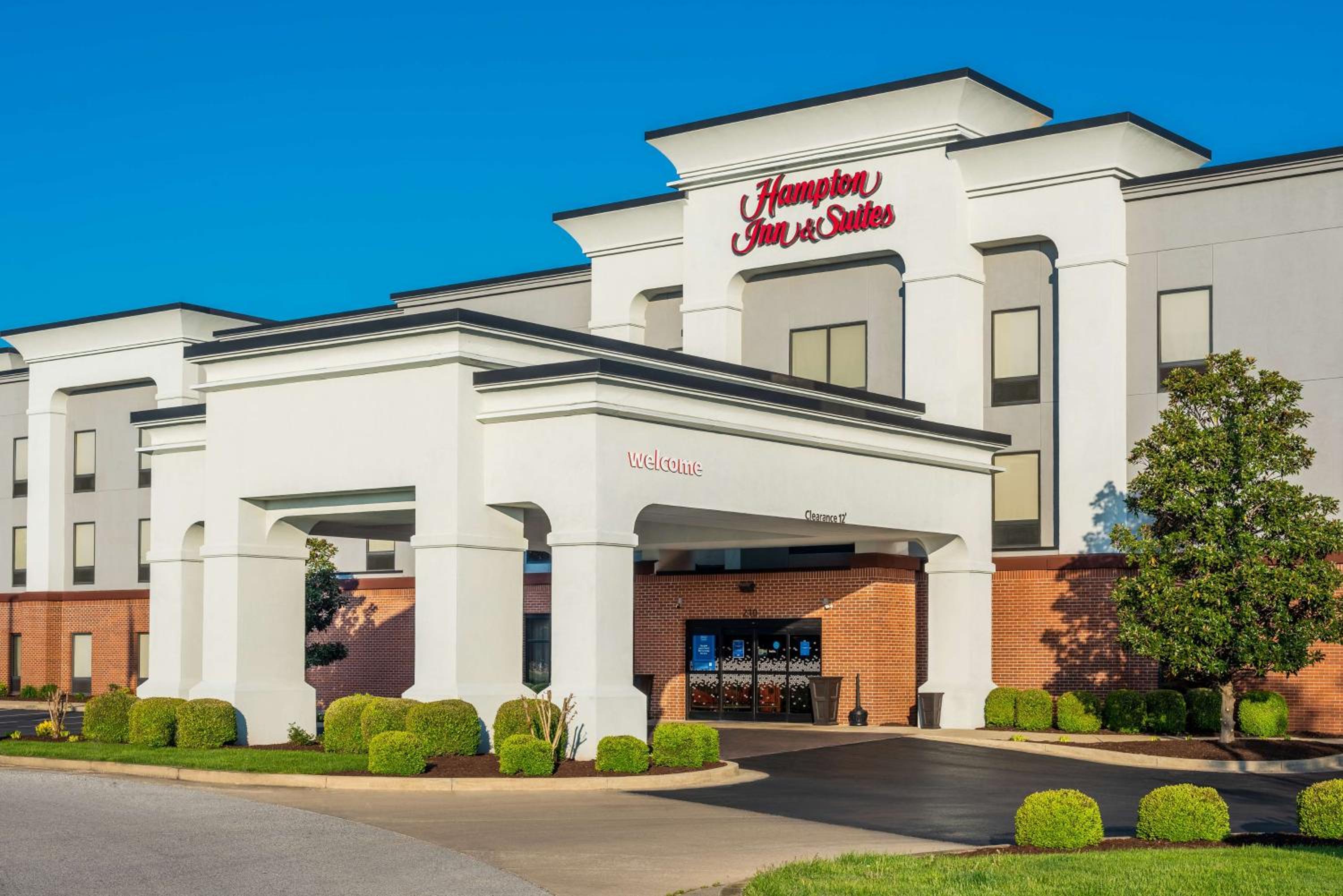 Hampton Inn & Suites Hopkinsville
