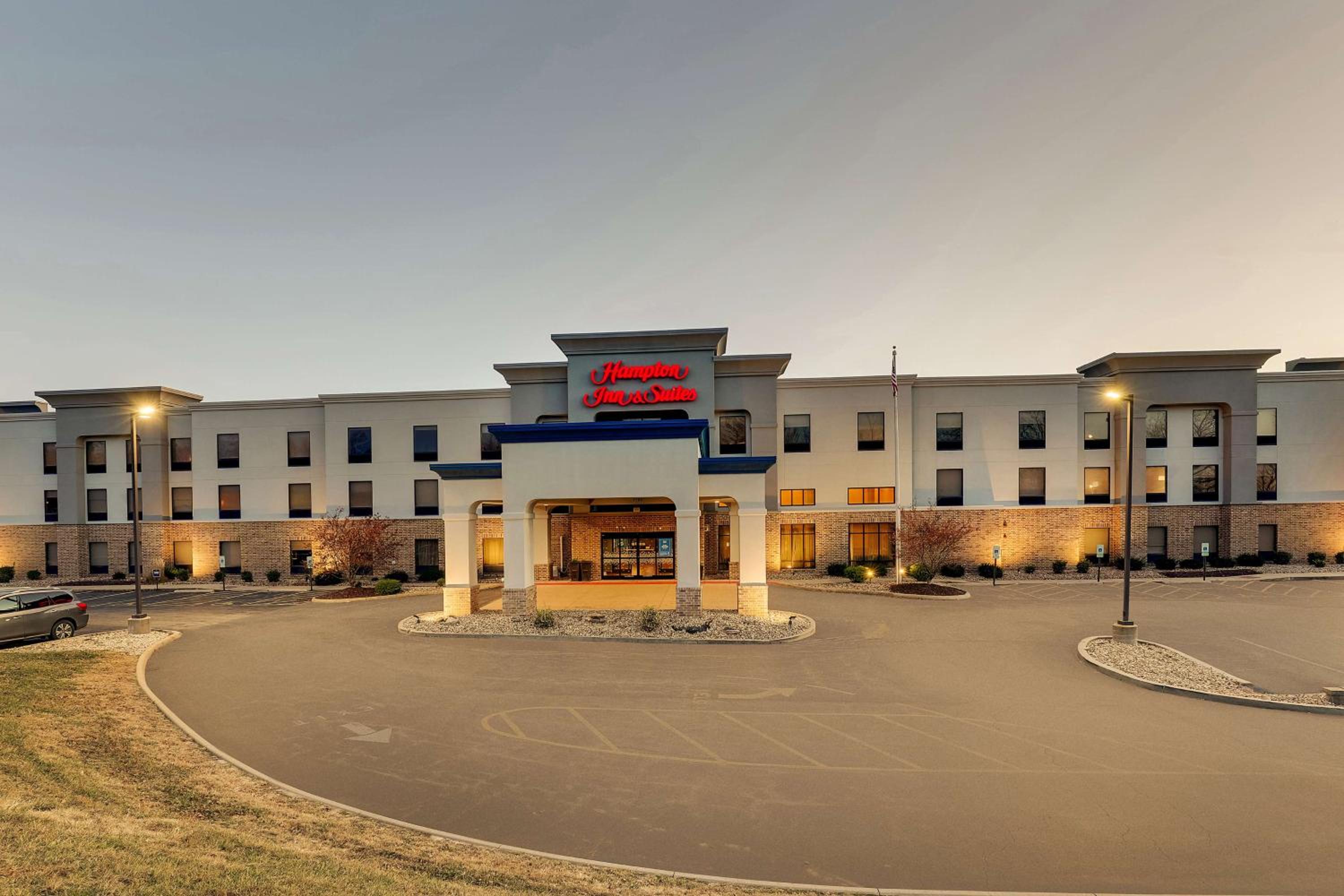 Hampton Inn & Suites St. Louis - Edwardsville