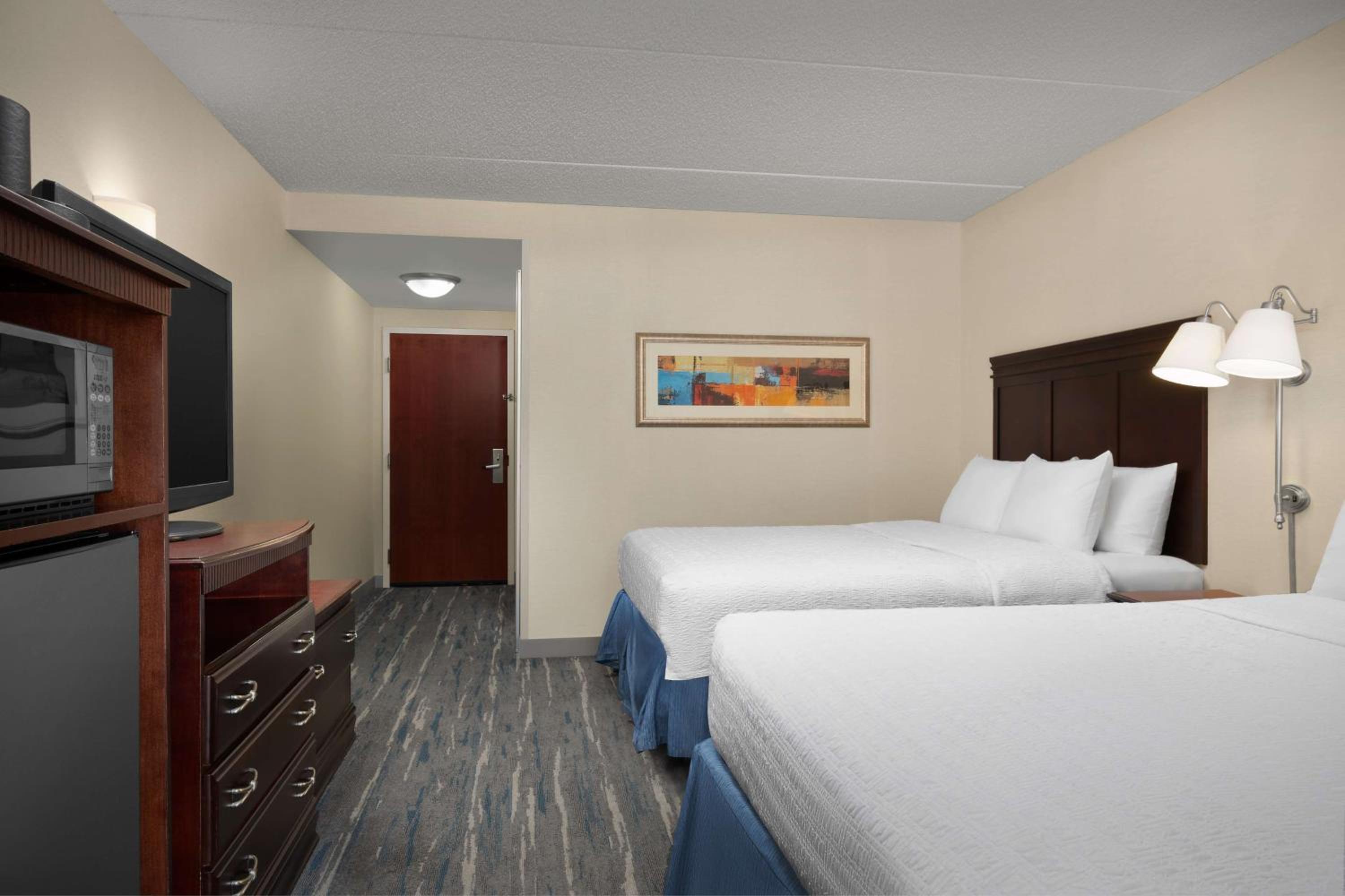 Hampton Inn Syracuse Clay