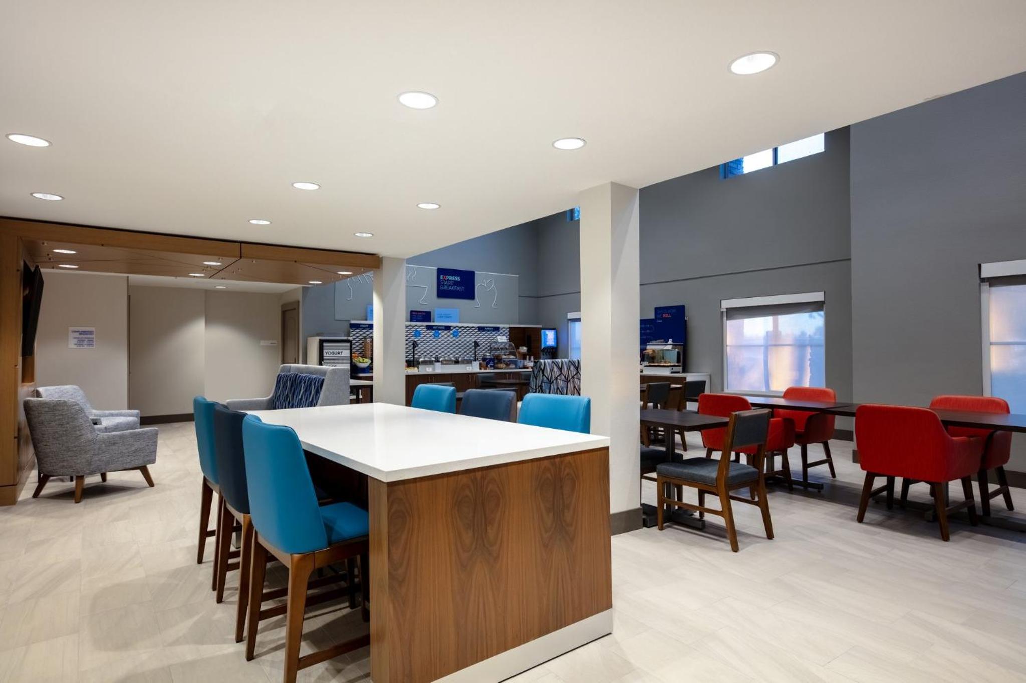Holiday Inn Express Turlock by IHG