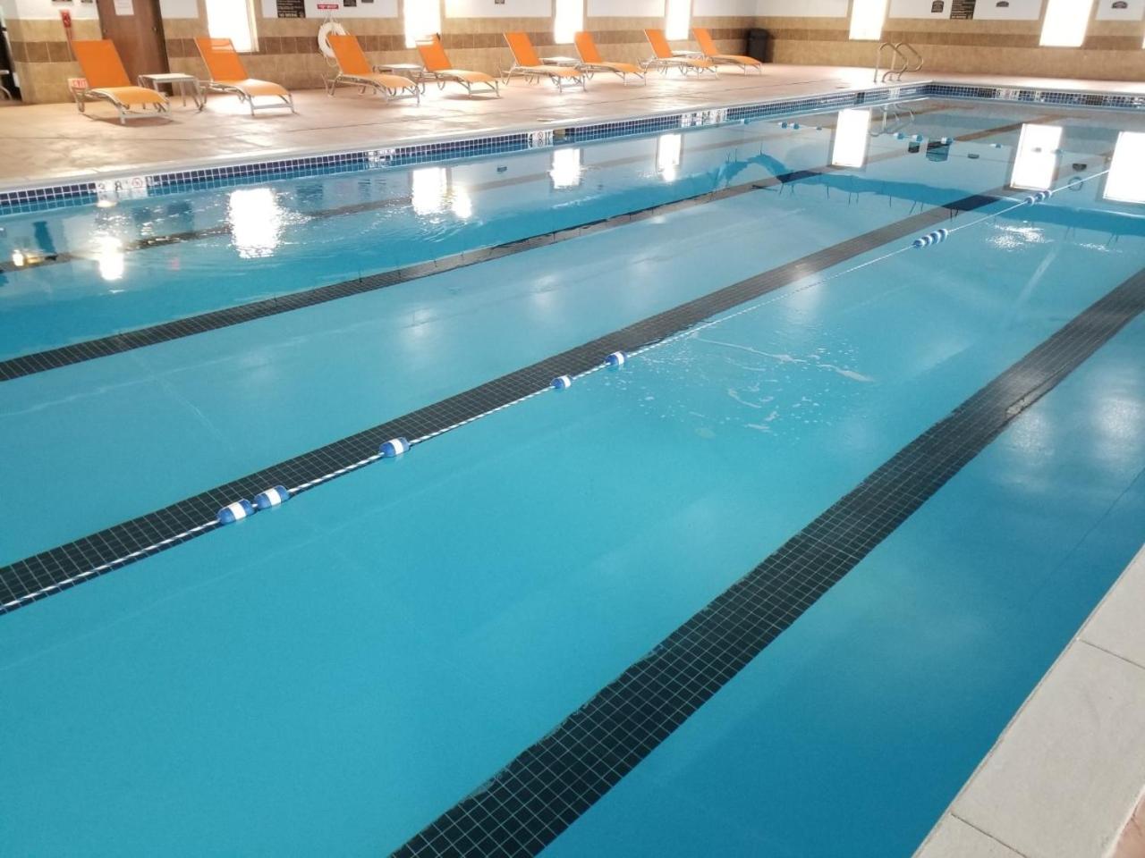 Holiday Inn Express Hotel & Suites Sheldon by IHG