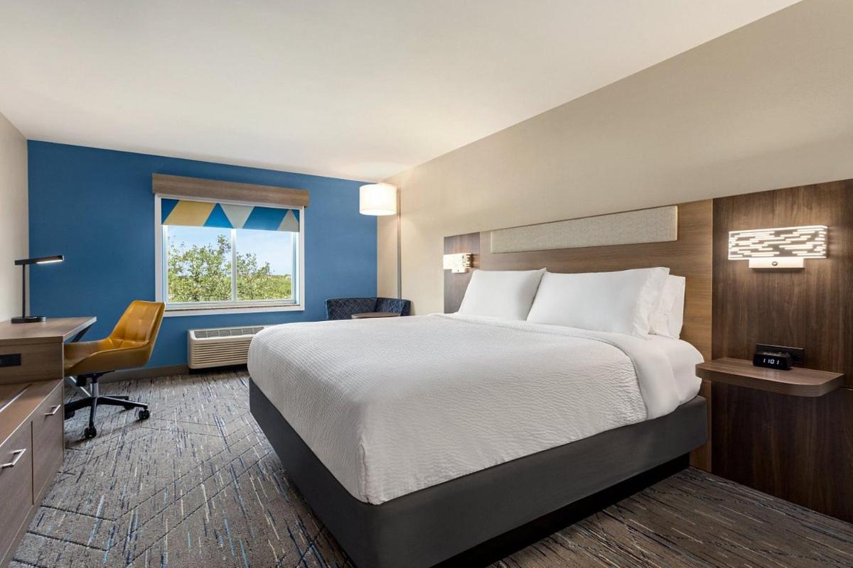 Holiday Inn Express & Suites Albany Airport Area - Latham by IHG
