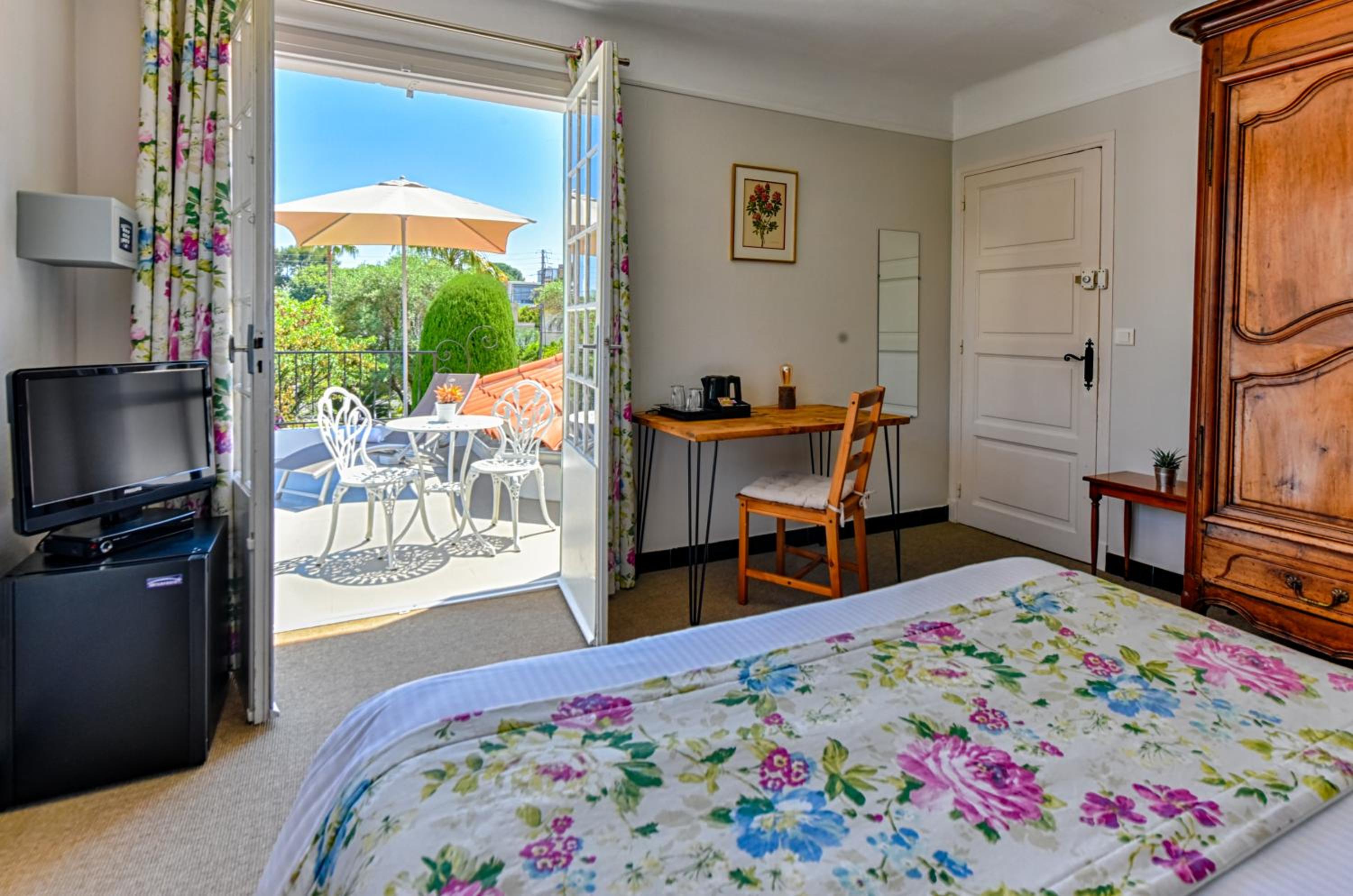 Hotel Mas Djoliba