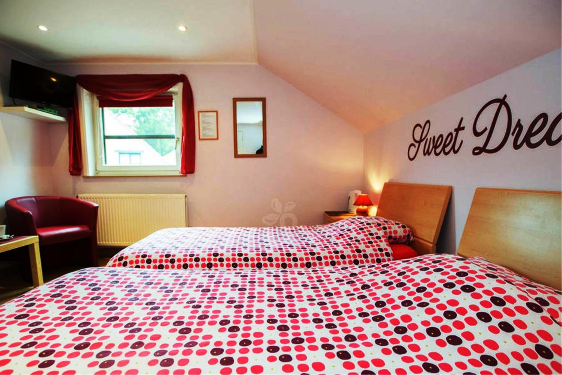B&B Woodside